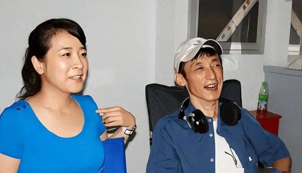 策略池 她是国家一级女演员，多次给丈夫戴绿帽，重病丈夫坐轮椅也不离婚